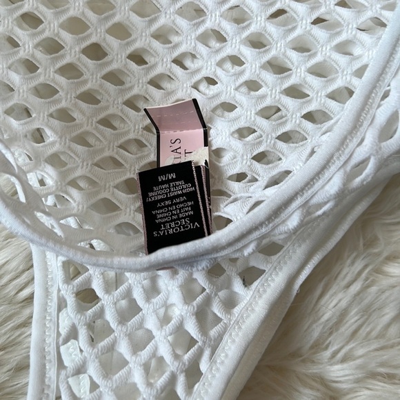 Victoria’s Secret Fishnet Bra and Panty Set - Picture 7 of 8